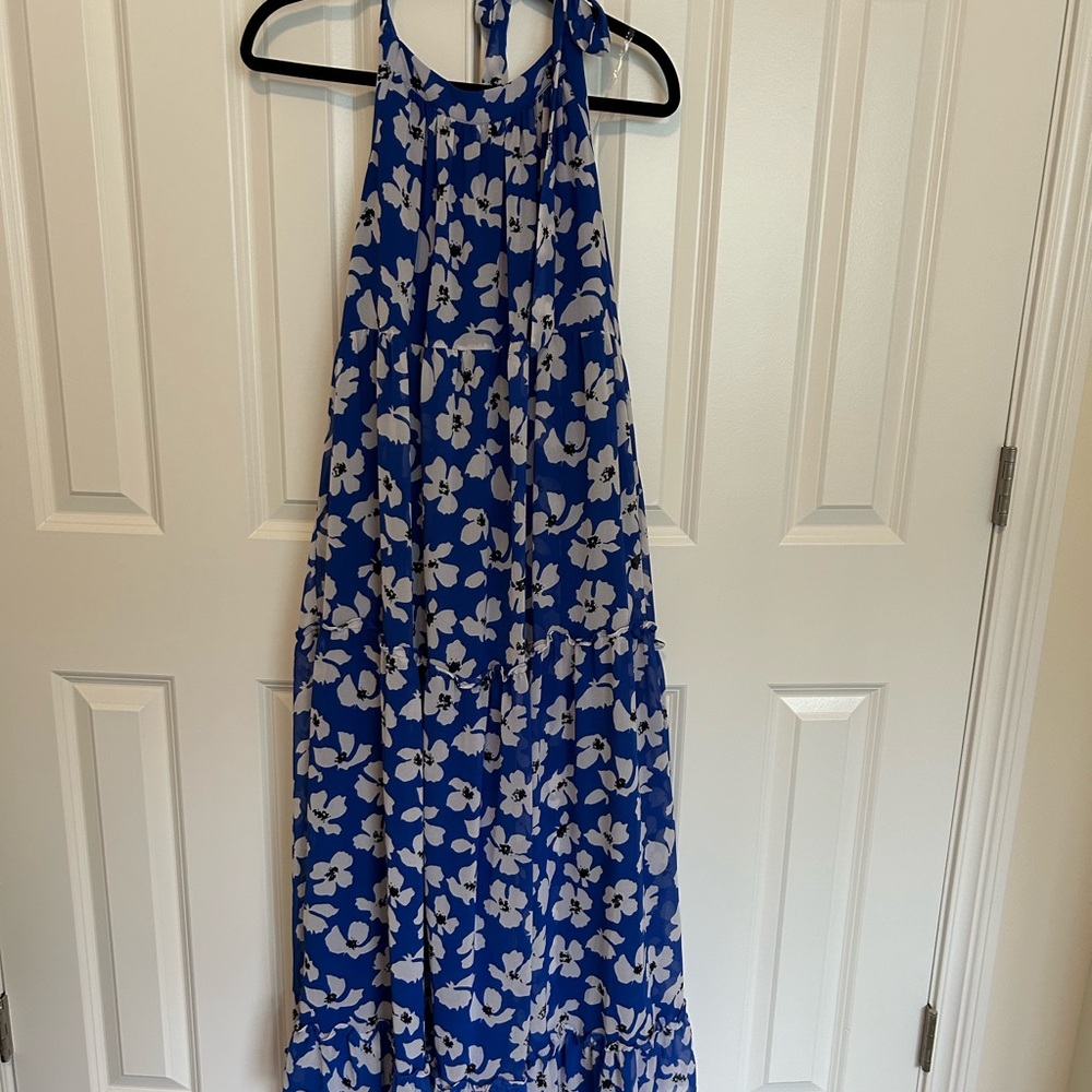 Floral halter maxi-dress